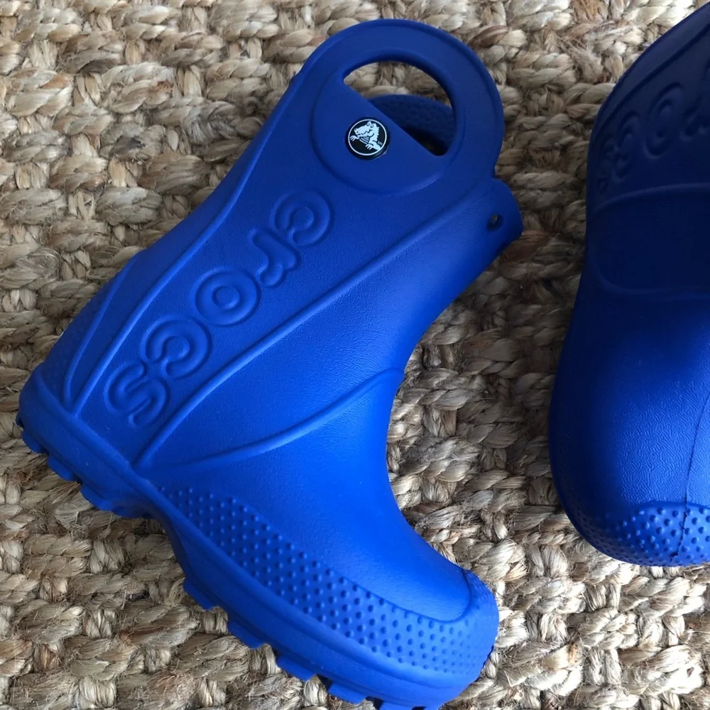 New: Crocs Handle It Rain Boots. Unisex. Size 6 c